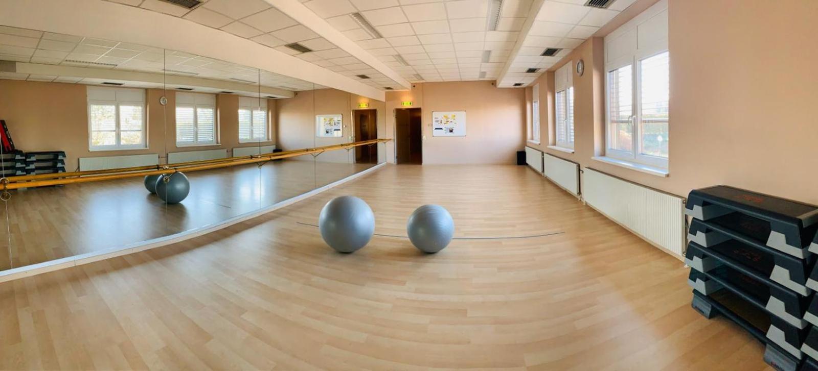 Tennis- Und Freizeitzentrum Neudoerfl Neudorfl Extérieur photo